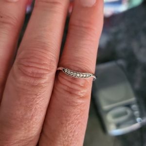 Caro 74 curved diamond band 14k white gold